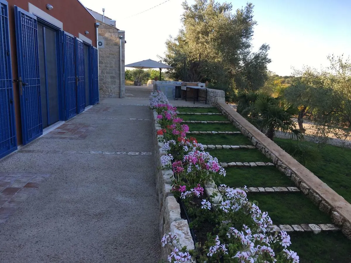 Villa Casa dei Granati Rosolini Lodge